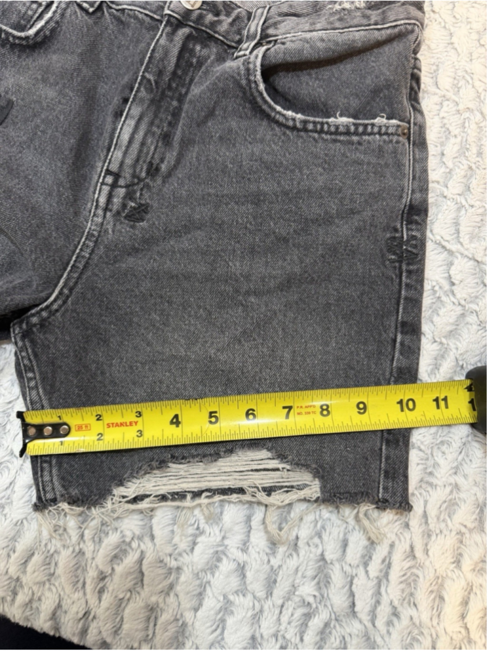 Ksubi Men's Black Distressed Denim Shorts Cotton Button 5-Pocket Flat Front - Picture 4 of 9